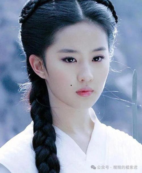 五官明艳的女明星,揭秘明艳女明星的魅力风采”