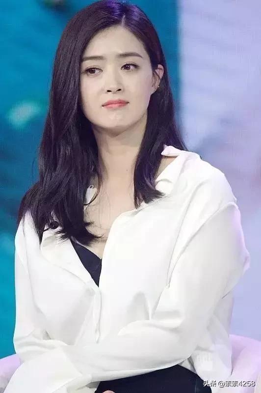 演员蒋欣,从甄嬛传到欢乐颂，演技与魅力并存的实力派女演员